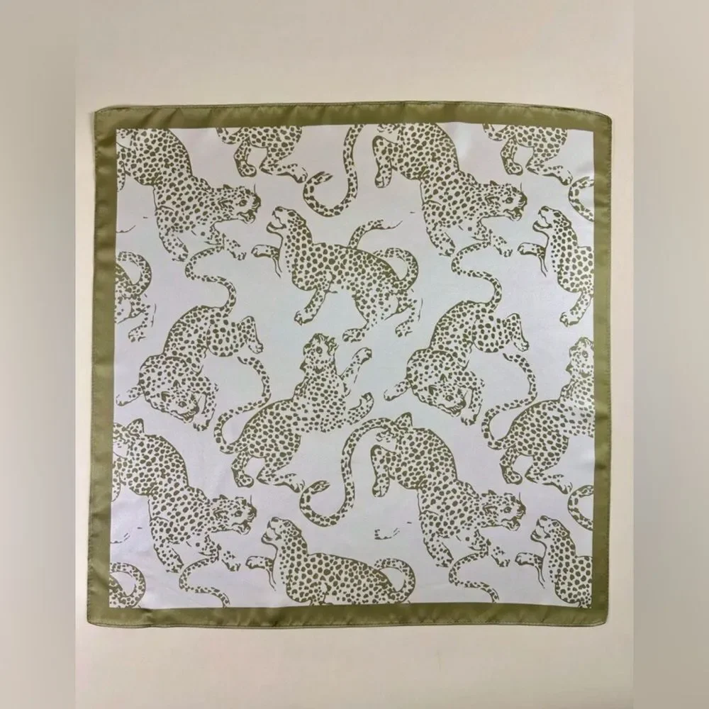 Leopard Print Scarf H14